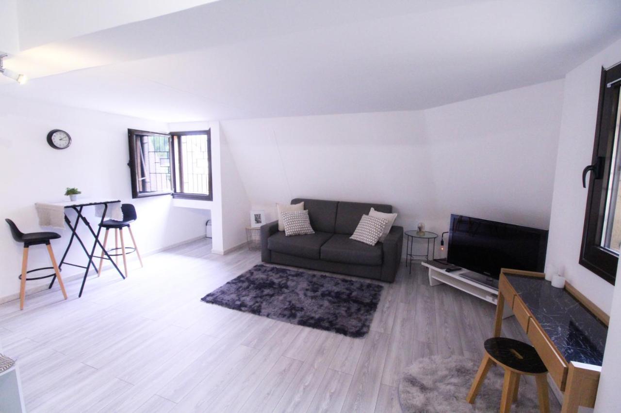 Large Studio Close To Monaco, Bnb Ric' Keys Beausoleil Eksteriør billede