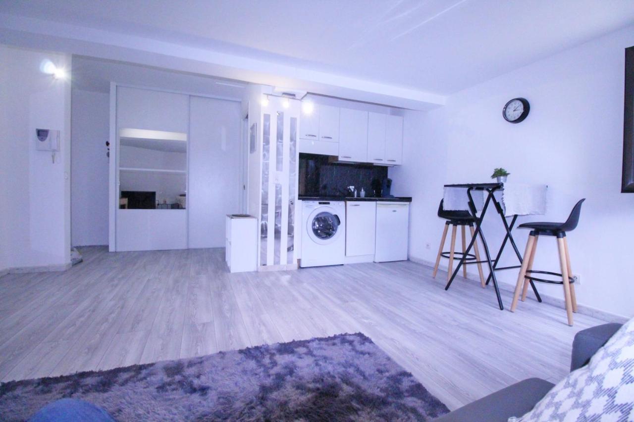 Large Studio Close To Monaco, Bnb Ric' Keys Beausoleil Eksteriør billede